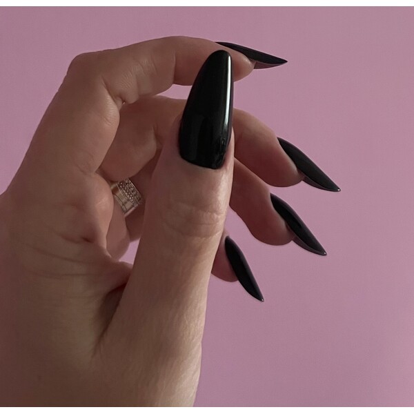 Oja semipermanenta Black